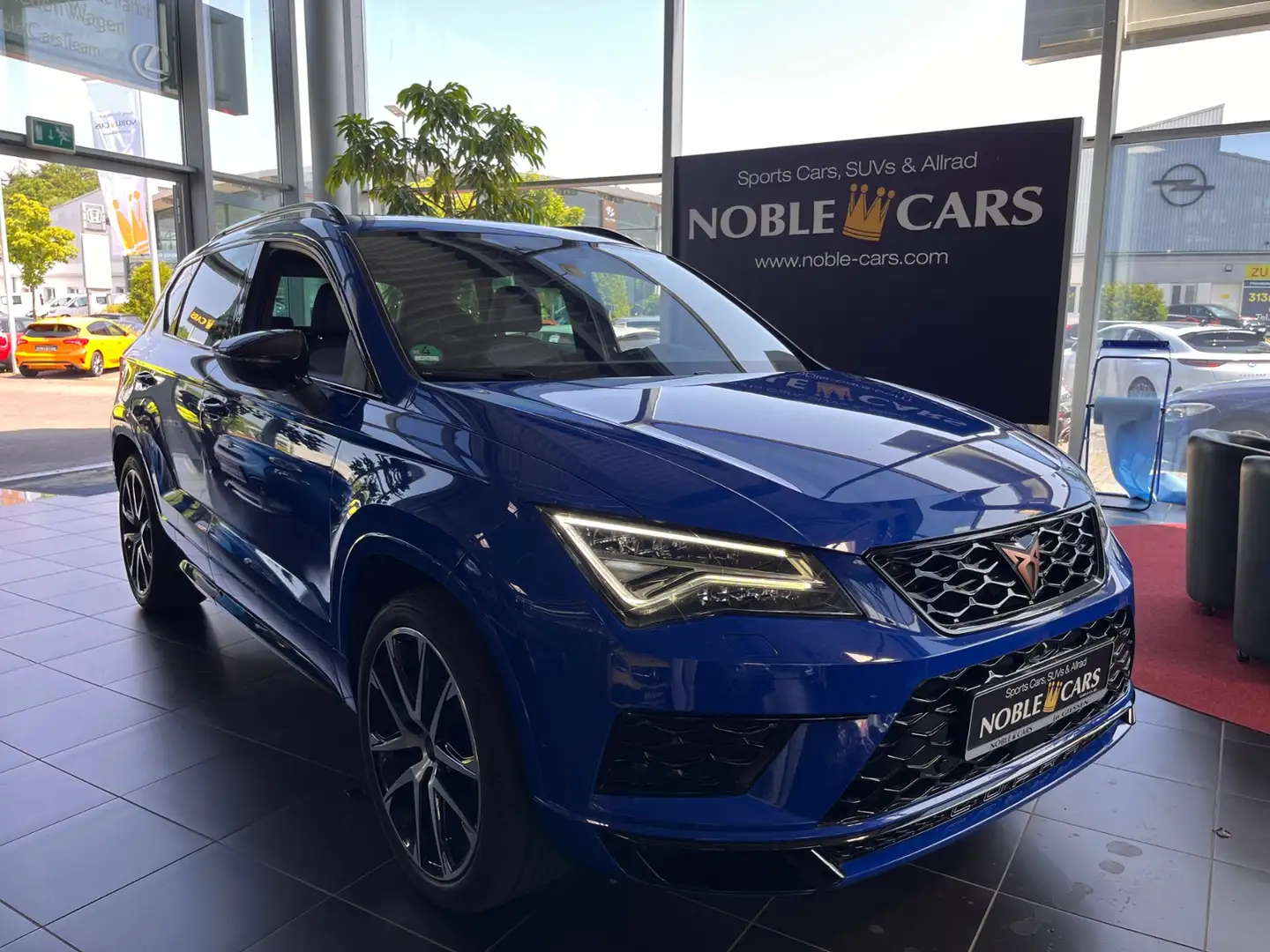 CUPRA Ateca 4Drive Allrad PANO AHK LED Blau - 1