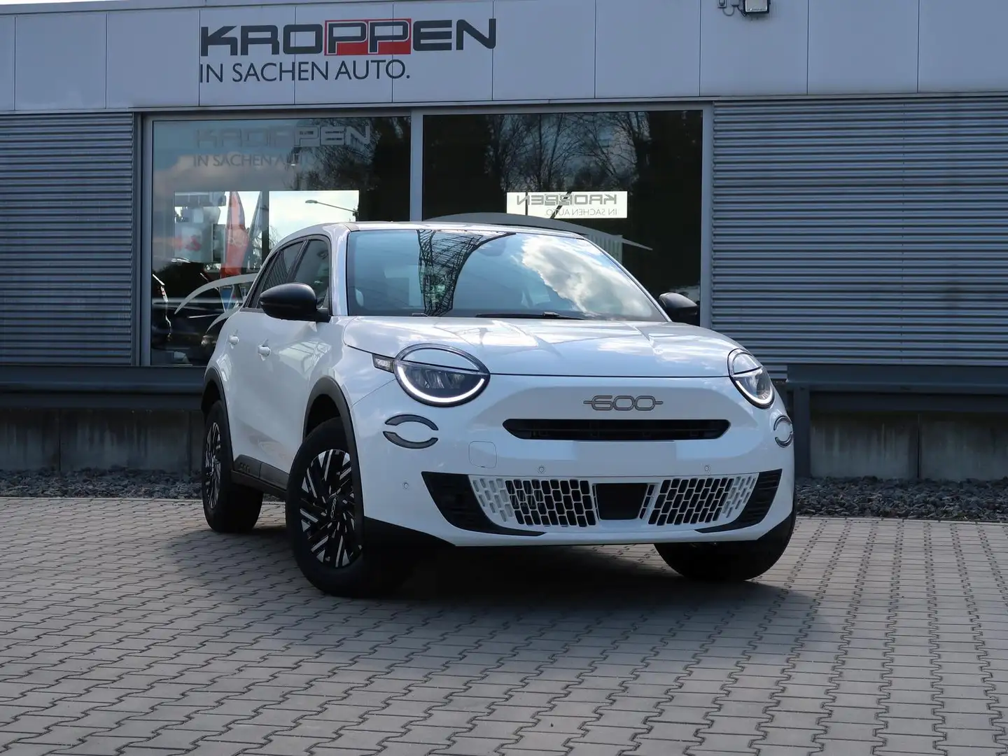 Fiat 600 Hybrid 1.2 DCT Sonderedition Navi Kamera SHZ Weiß - 2