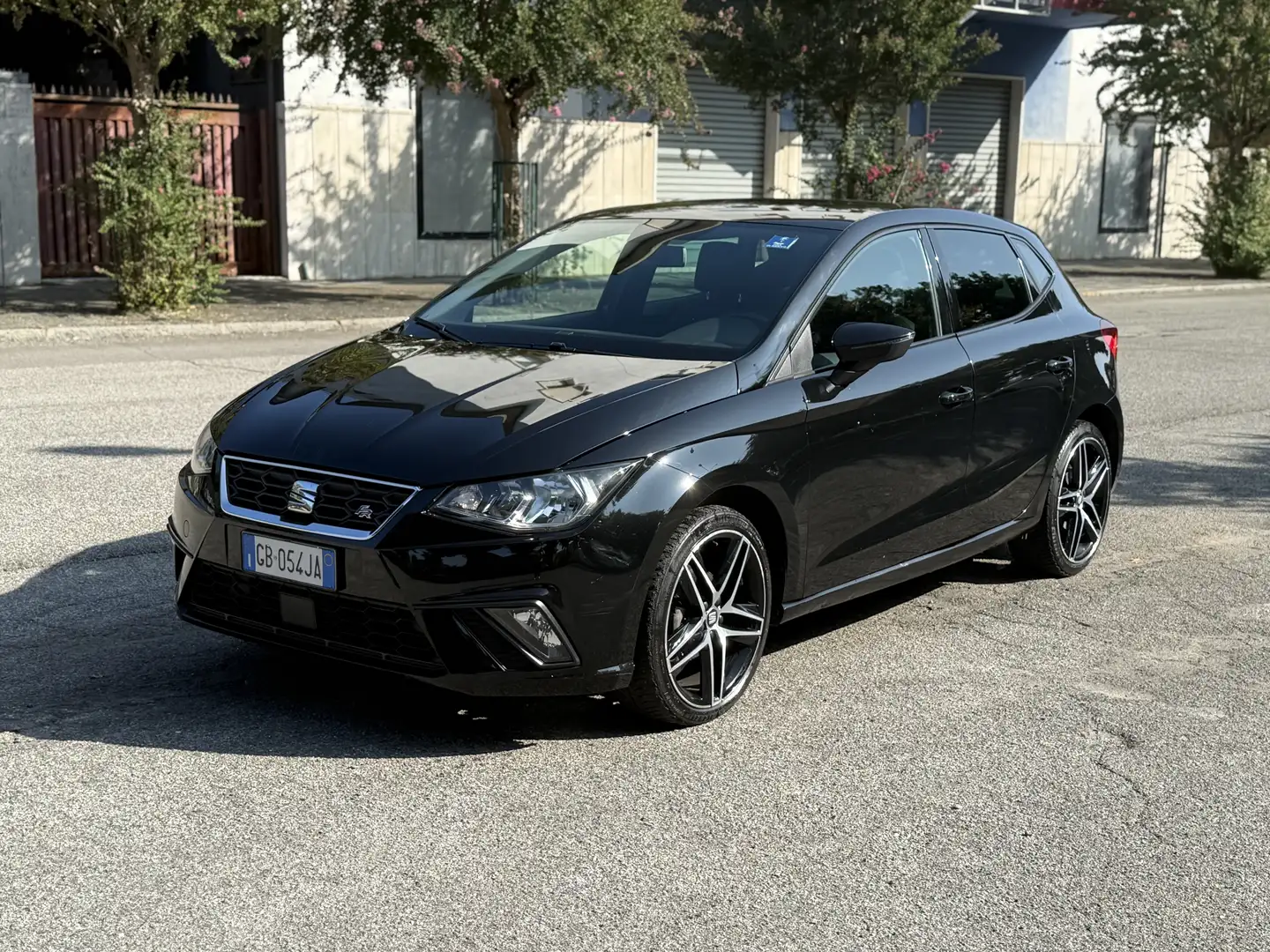 SEAT Ibiza 5p 1.2 tsi FR 90cv - 1