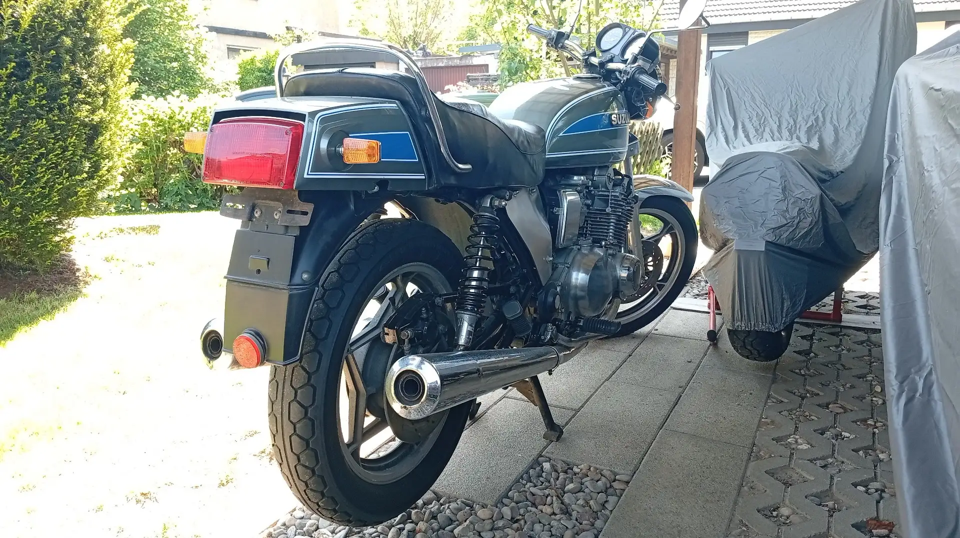 Suzuki GS 850 Gris - 1
