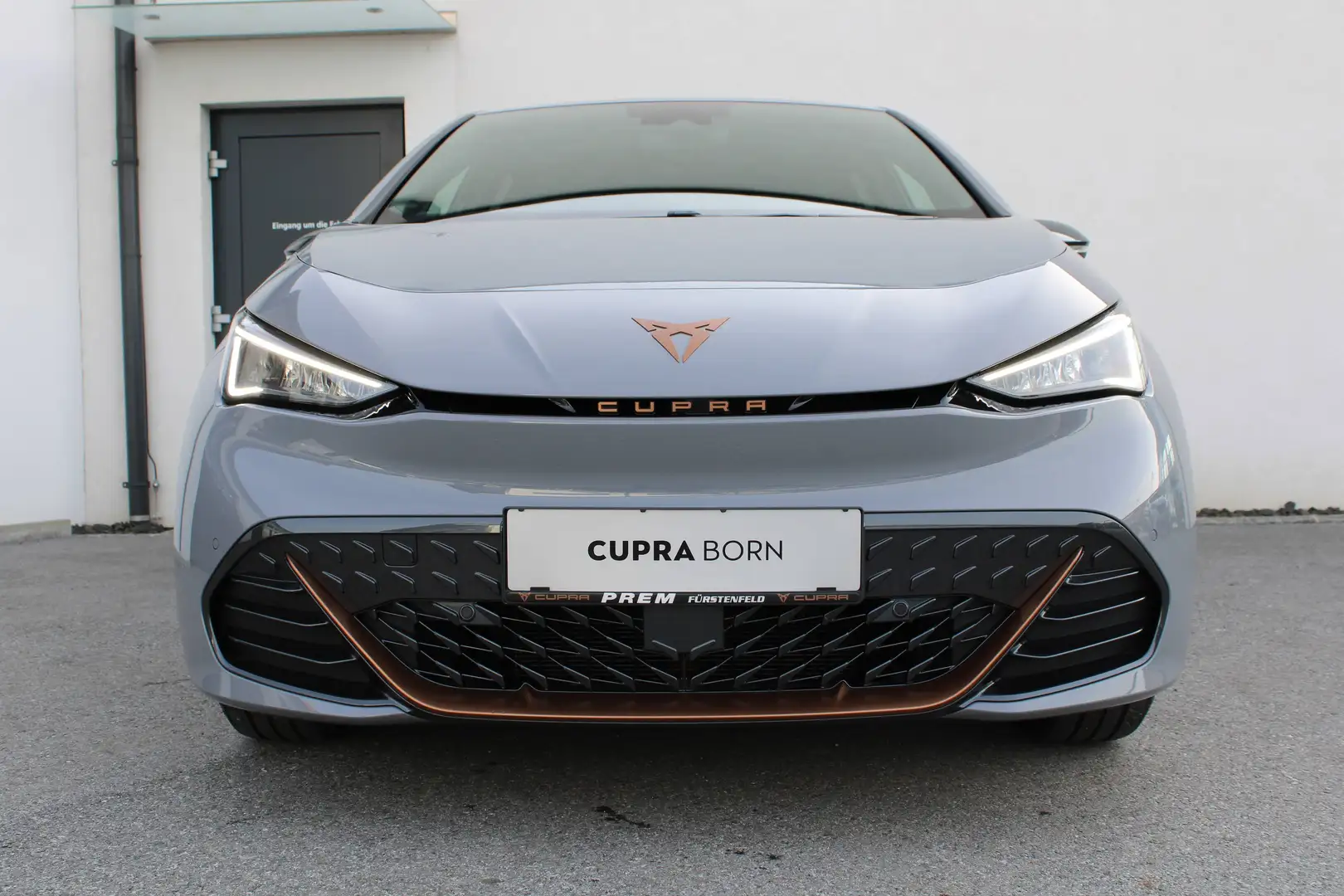 CUPRA Born 58 150kW/204PS mit MEGAAUSSTATTUNG aus 1. Besitz! Grau - 1