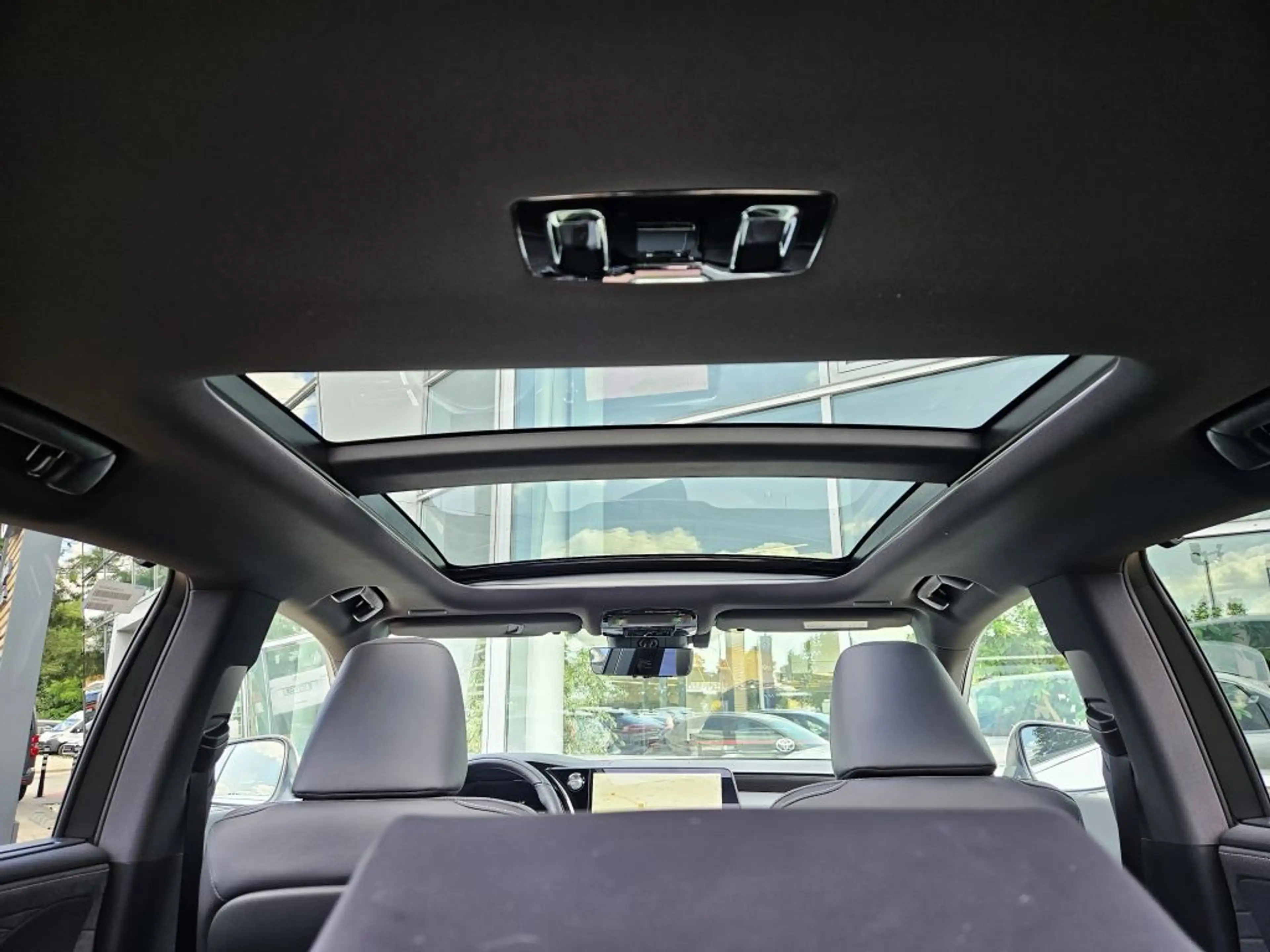 Lexus RX 450h 450h+ (Plug-in-Hybrid) Luxury*Panorama-Glasdach* — photo 10