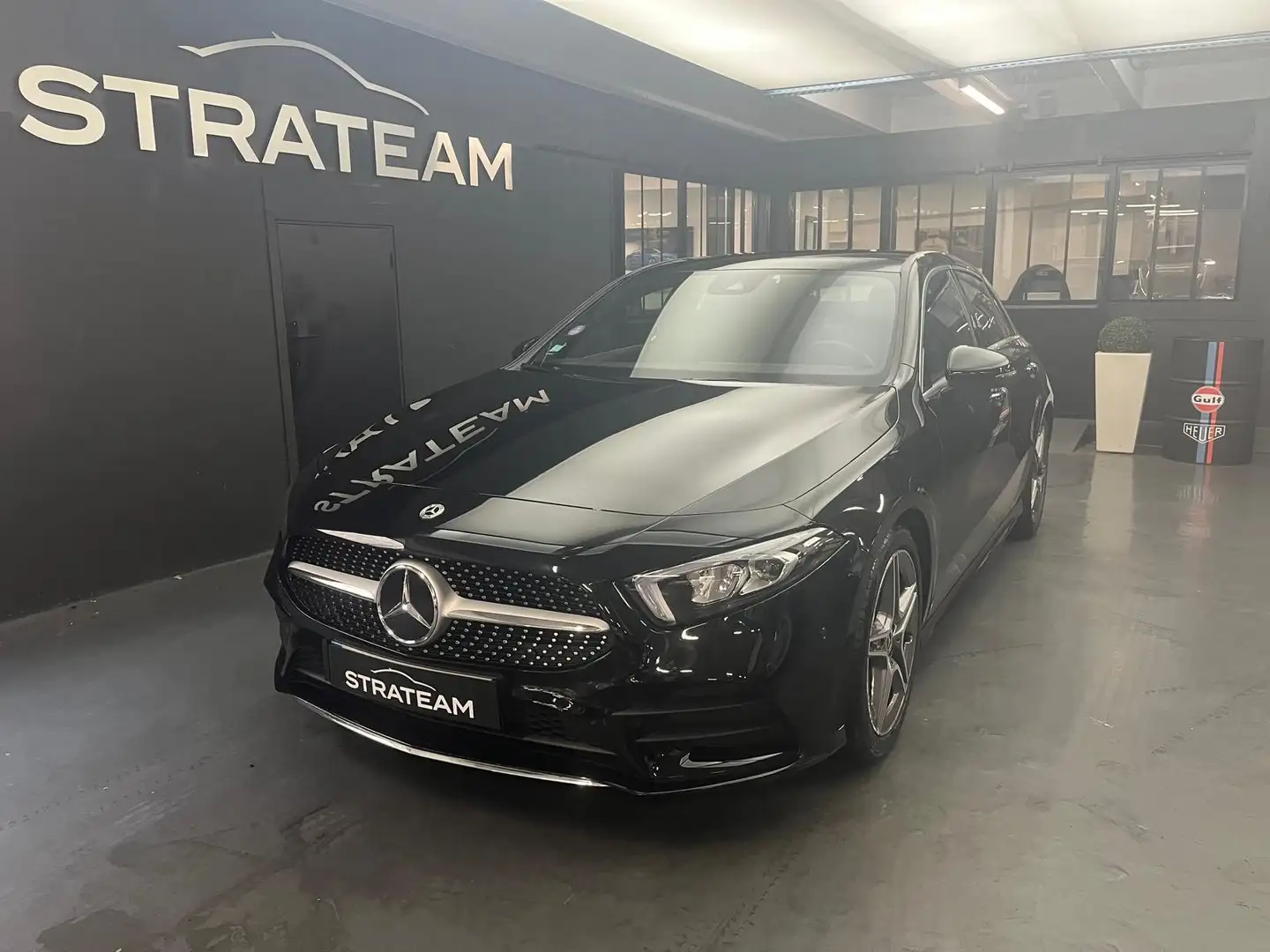 Mercedes-Benz A 180 IV 180 AMG LINE 7G-DCT Noir - 1