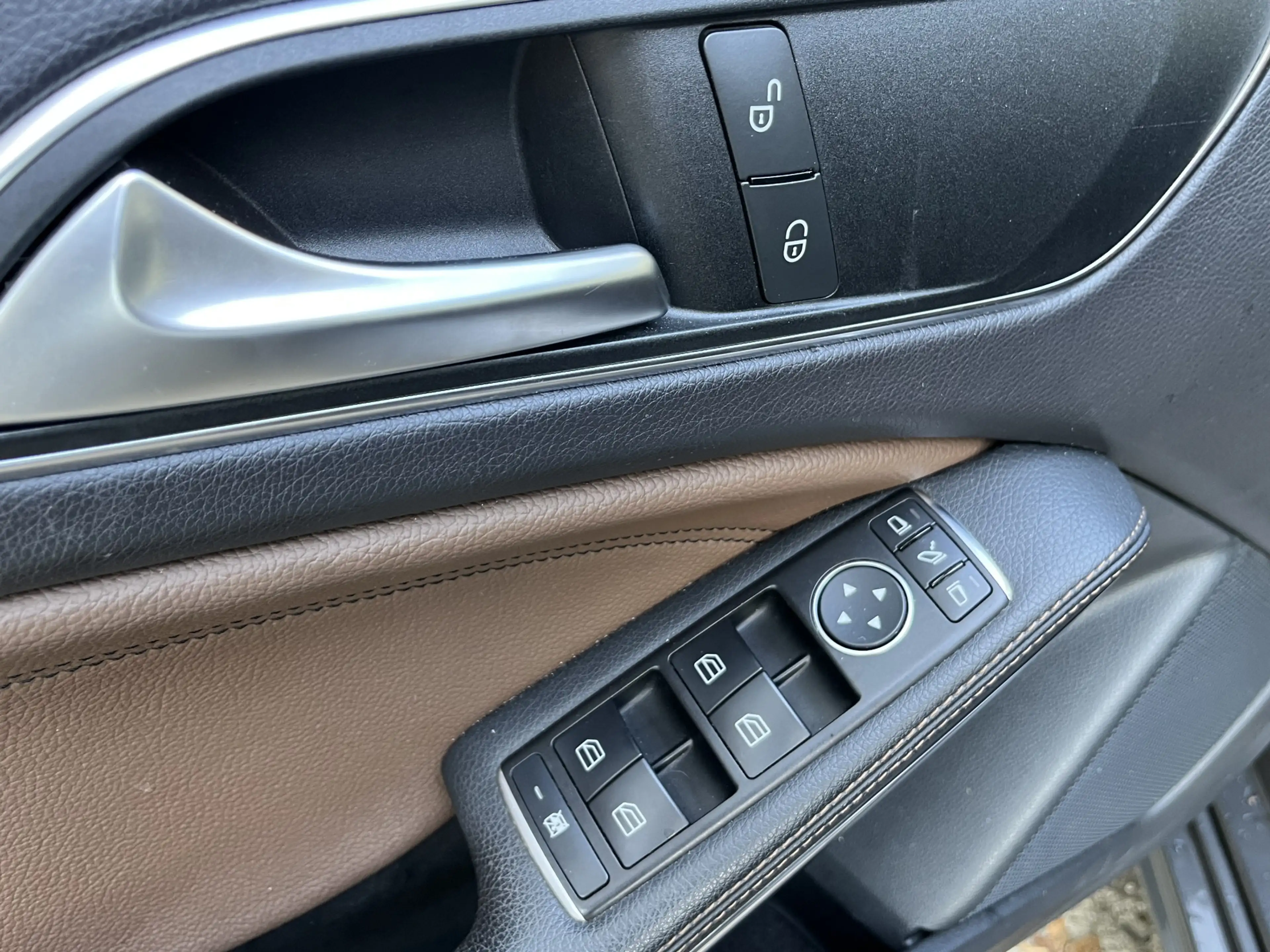 Mercedes-Benz A 180 Prestige 4U3 Ecc/Audio/Navi/Leer/Pano — photo 11