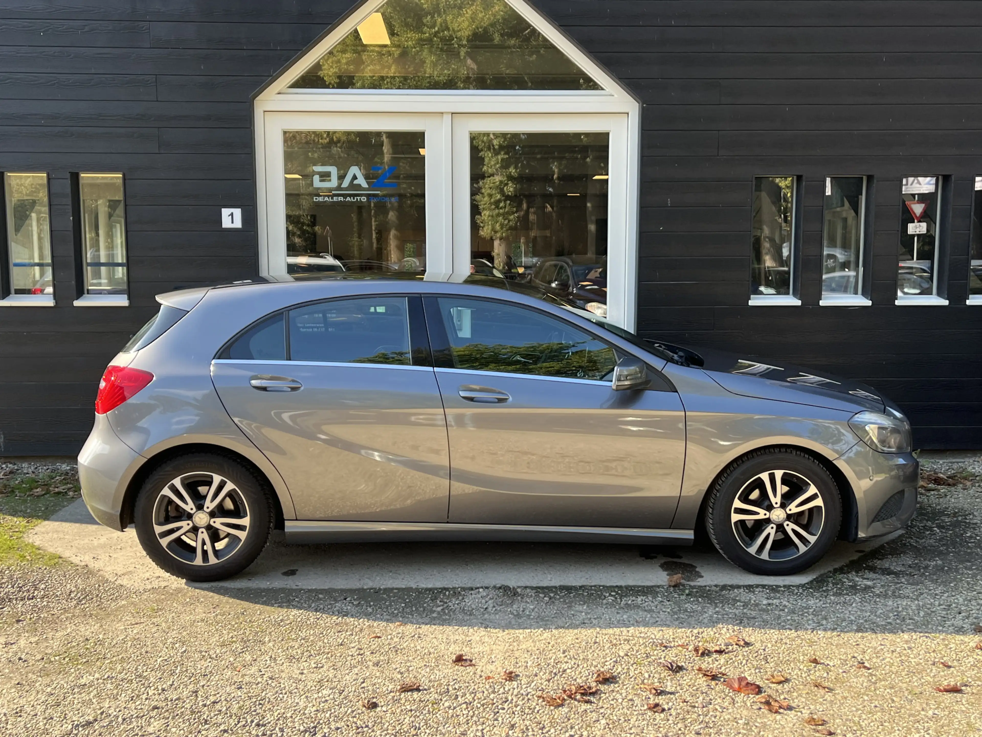 Mercedes-Benz A 180 Prestige 4U3 Ecc/Audio/Navi/Leer/Pano — photo 2