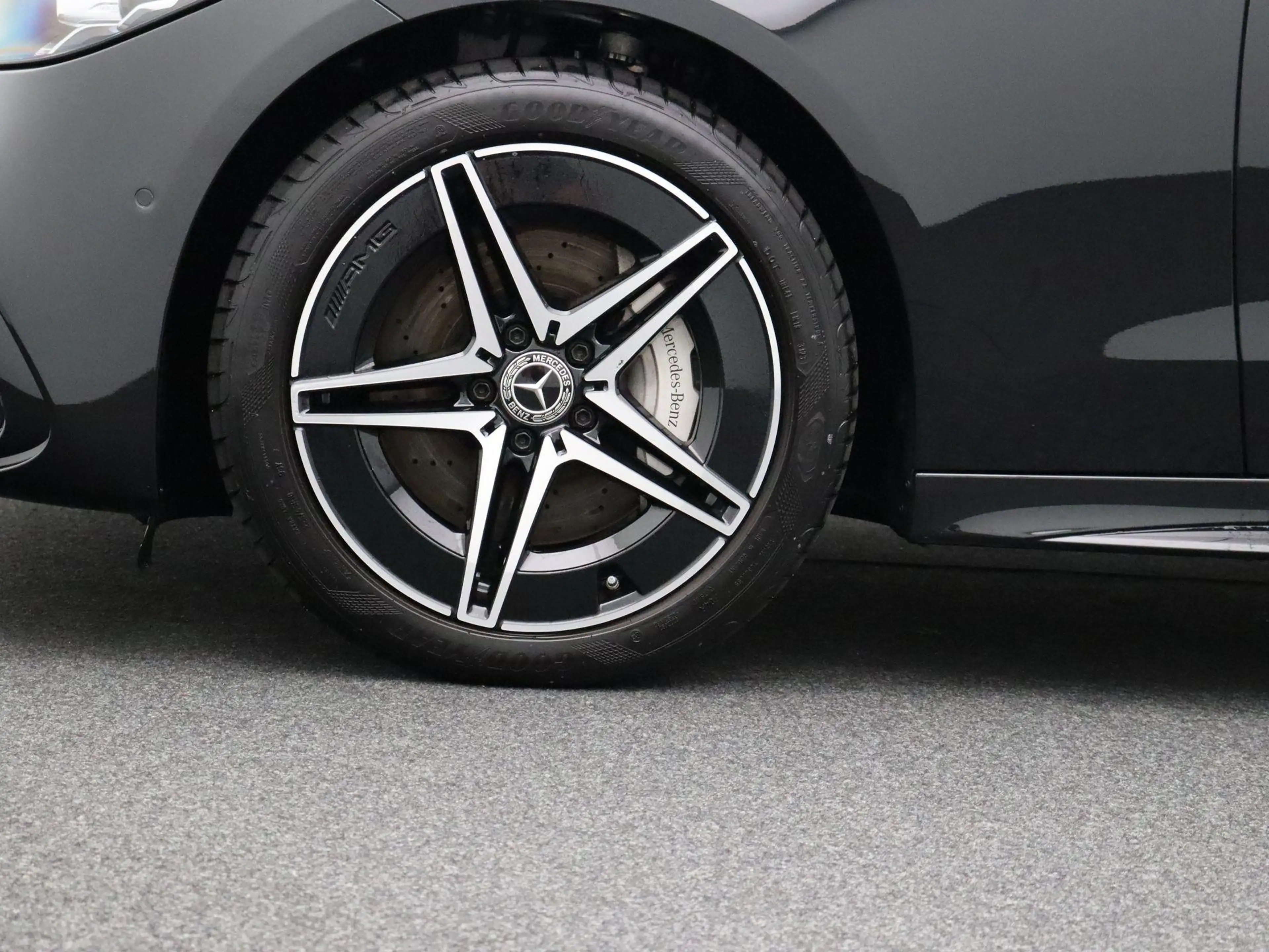 Mercedes-Benz C 300 e AMG Line Break + PANORAMISCH DAK + CARPLAY + — photo 7