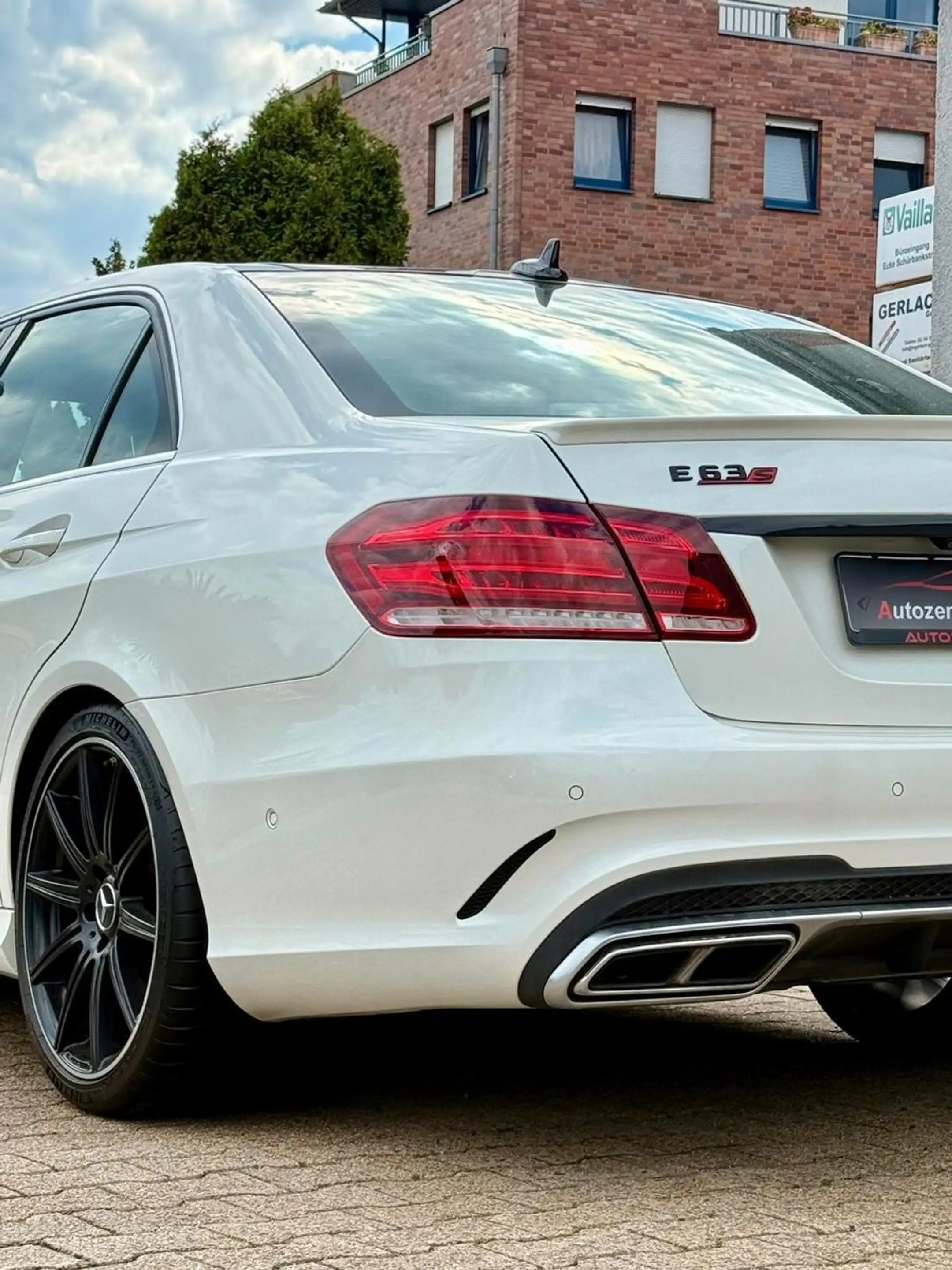 Mercedes-Benz E 63 AMG E 63 S AMG E Limousine 4Matic *RENNTECH*Keramik* — photo 9