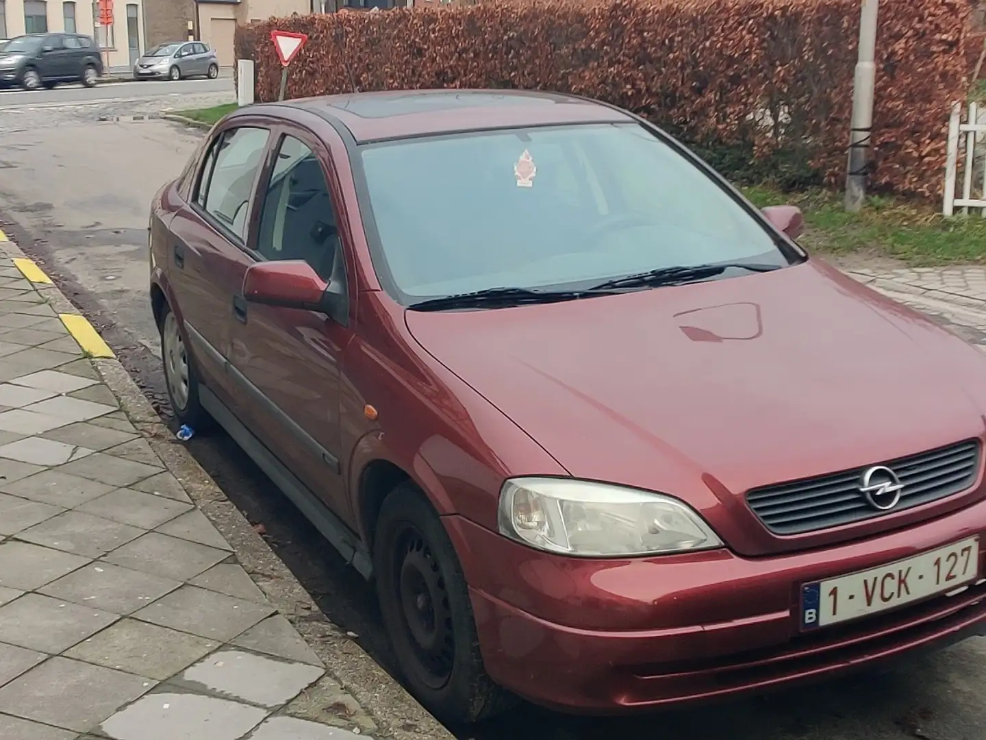 Opel Astra 1.6 Comfort Rood - 1