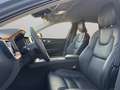 Volvo XC60 B4 AWD Plus Dark / Diesel Gris - thumbnail 10