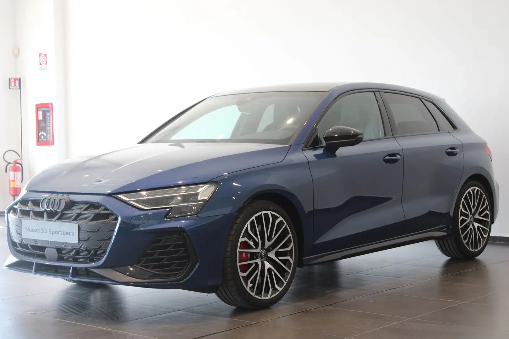Audi S3 4 serie S3 SPB TFSI 333 CV quattro S tronic spor Blauw - 1