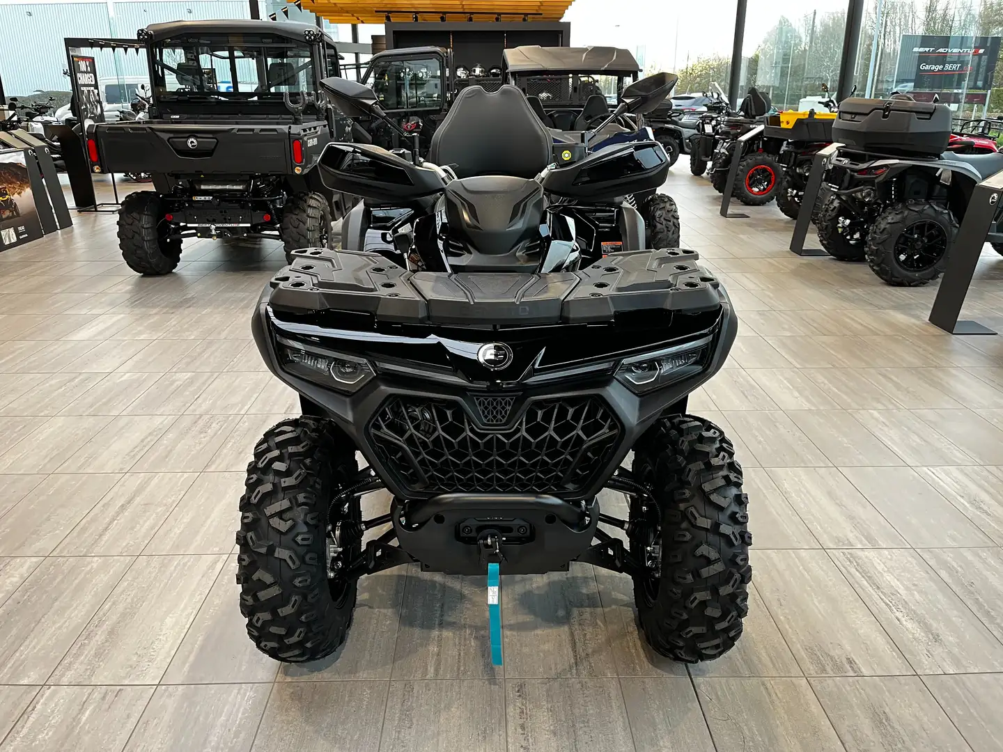 CFMOTO CForce 850 Touring Standard agri // MY26, IN STOCK! Noir - 2