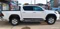 Toyota Hilux double cab 2.4 d4d 150ch legende sport rc19 4x4 bva 5 pl 1er main attelage protection rival Blanc - thumbnail 26