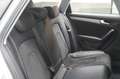 Audi A4 Avant Ambiente quattro S-Line TEMP*NAVI*XENON srebrna - thumbnail 13