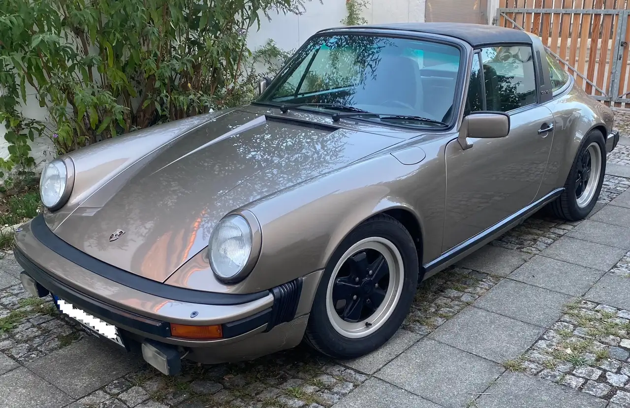 Porsche 911 SC Targa 3.0, foto 4