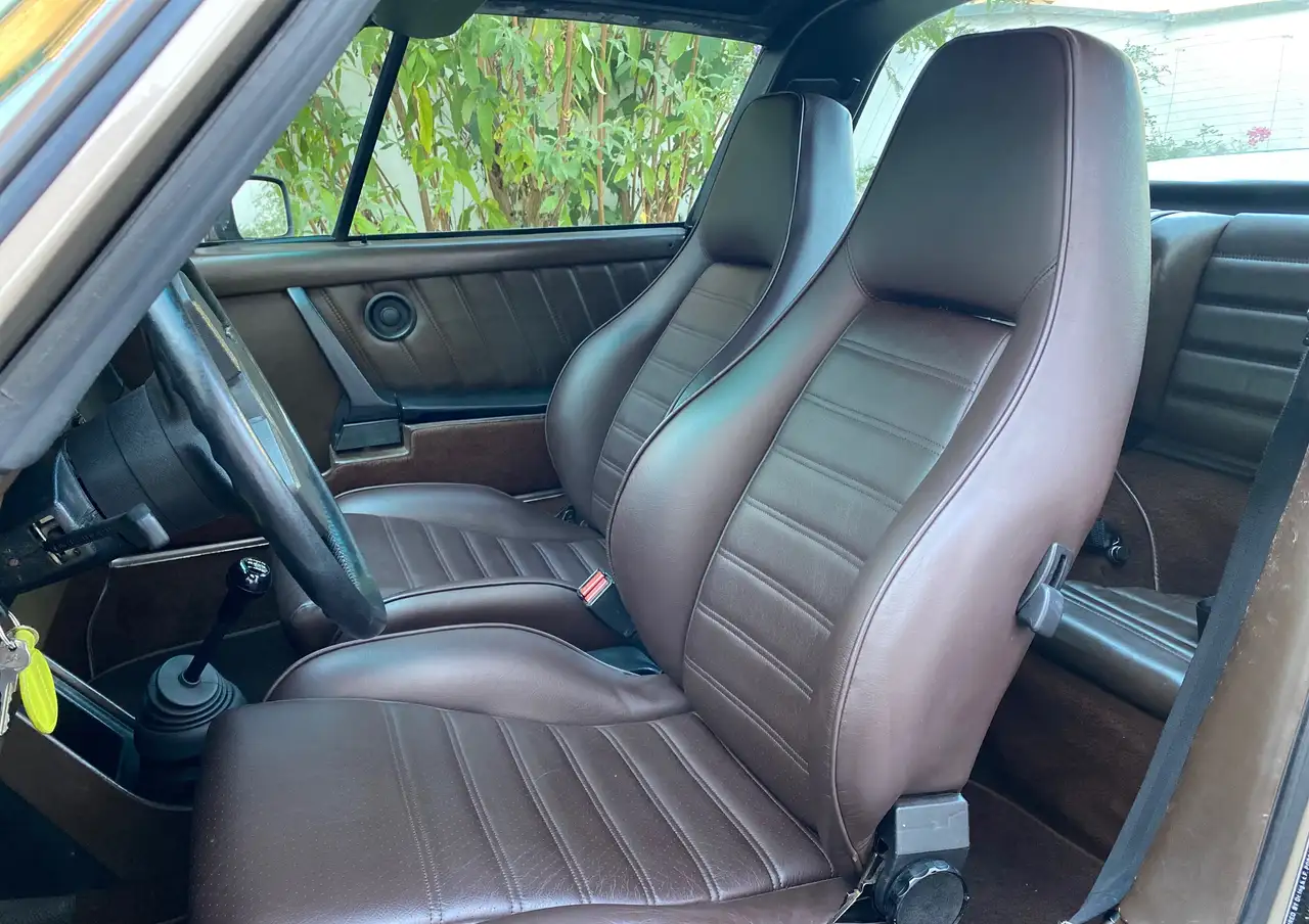 Porsche 911 SC Targa 3.0, foto 9