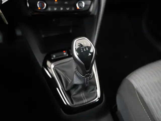 Opel Corsa view 12