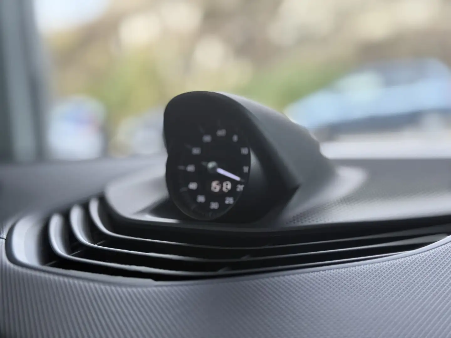 Porsche Taycan 4 Cross Turismo Gris - 2