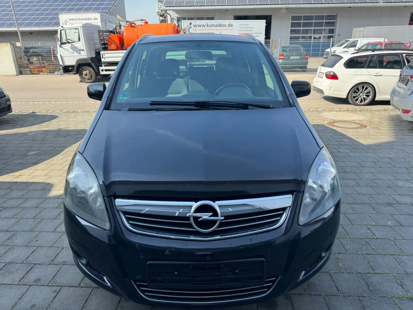Opel Zafira B Design Edition 1.7 CDTI 7.SITZER *NAVI* Black - 2