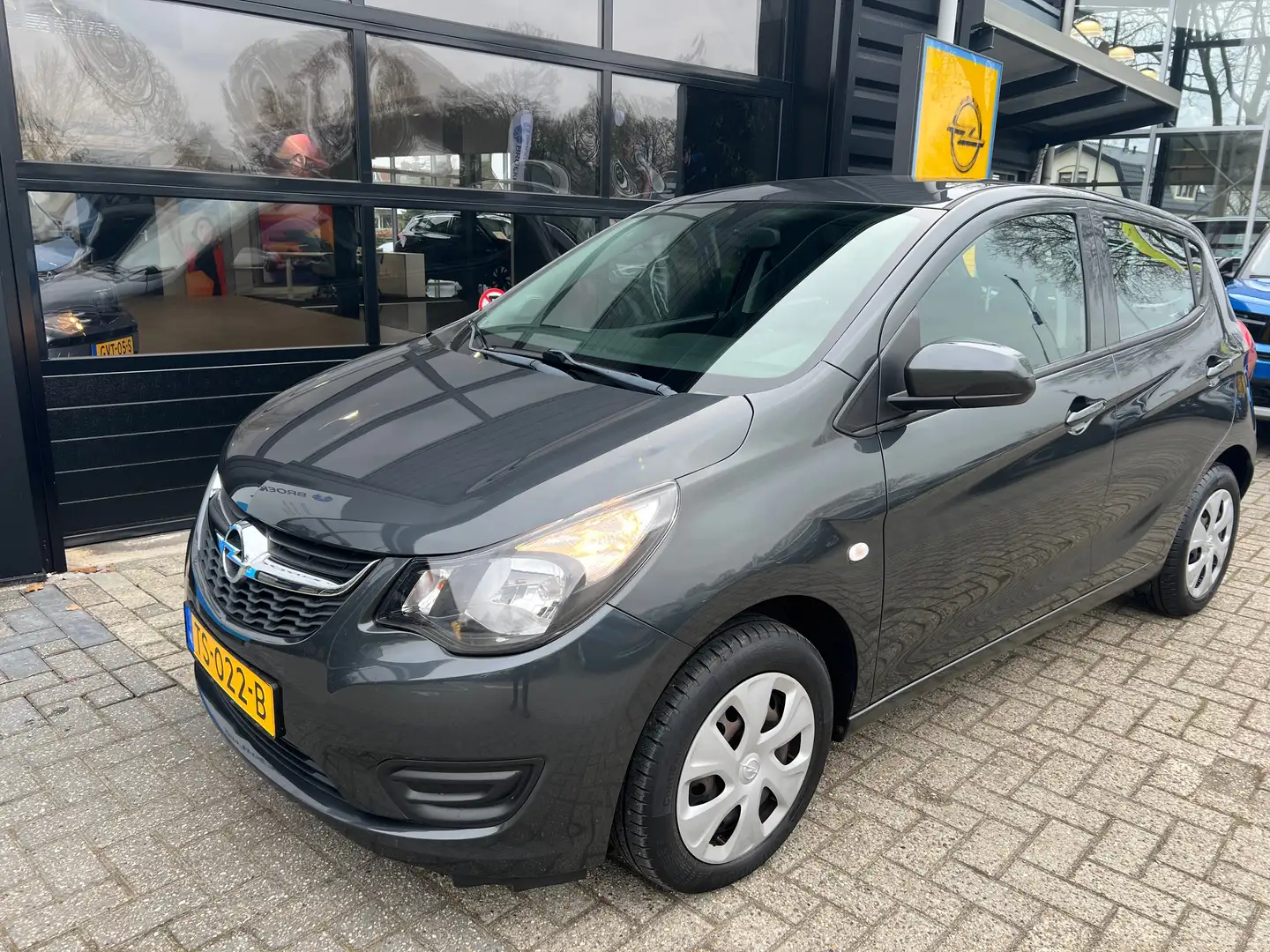 Opel Karl 1.0 75pk Edition AIRCO| CRUISE CONTROL| ELEKTR.RAA Gris - 2