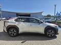 Toyota bZ4X 71 kWh 3-FASE 150 kW-LADEN NAVI KEYLESS APPLE/ANDR Grijs - thumbnail 5
