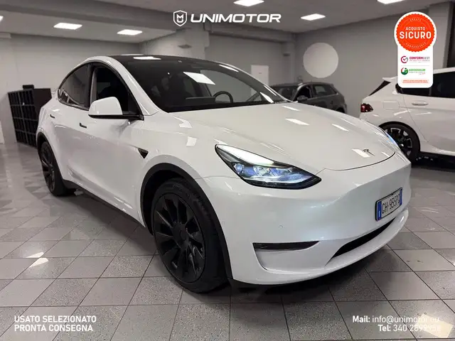 Tesla Model Y 2021 Long Range Dual Motor AWD - IVA esposta