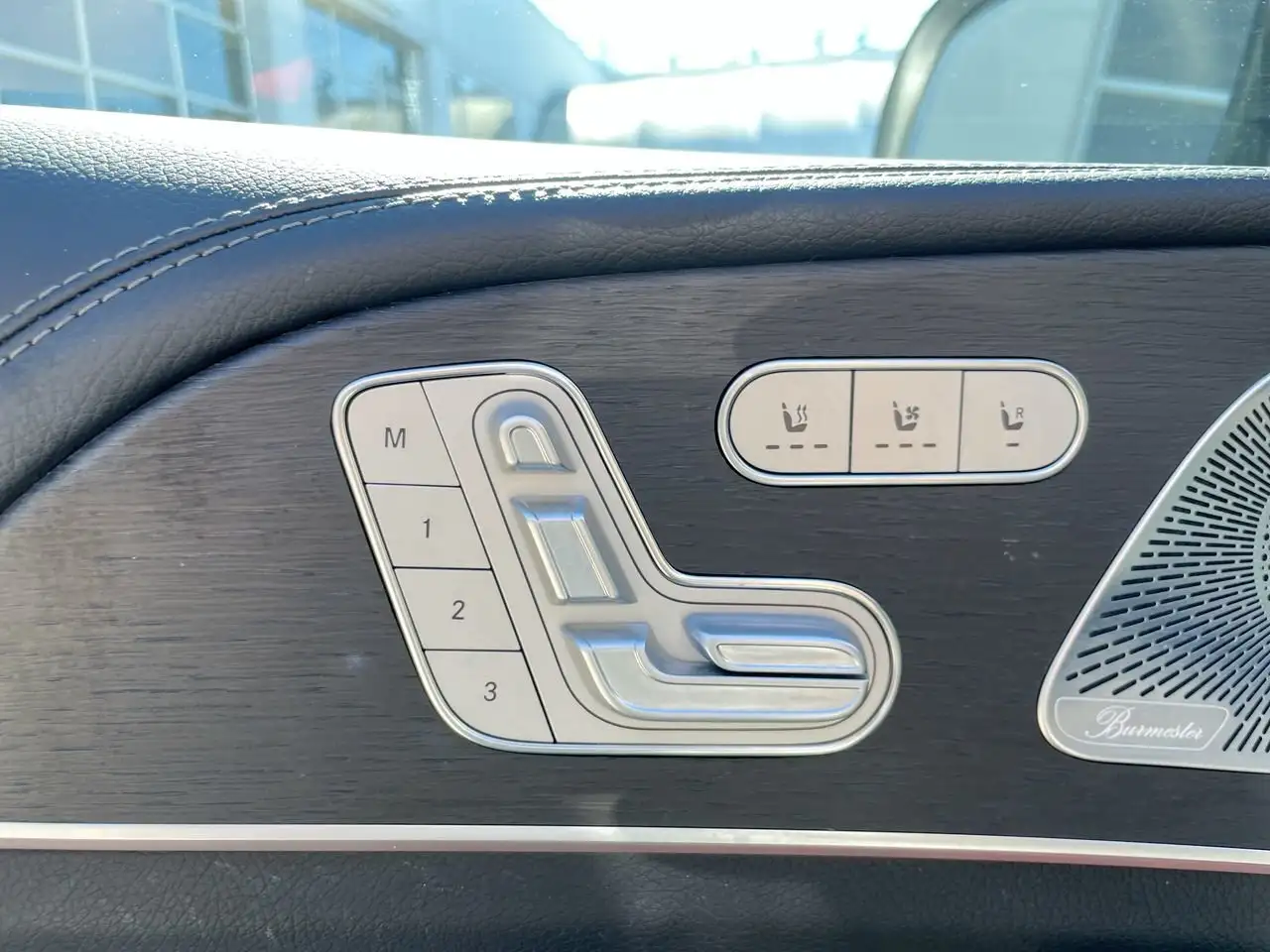 Mercedes-Benz GLE photo Mercedes-Benz GLE