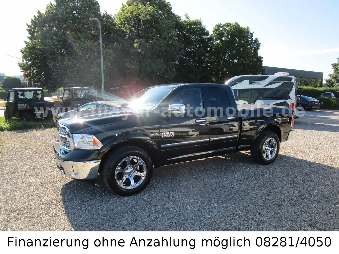 Dodge RAM 1500 5,7 Quadcab Laramie*LPG*unfallfrei*EU* Schwarz - 2