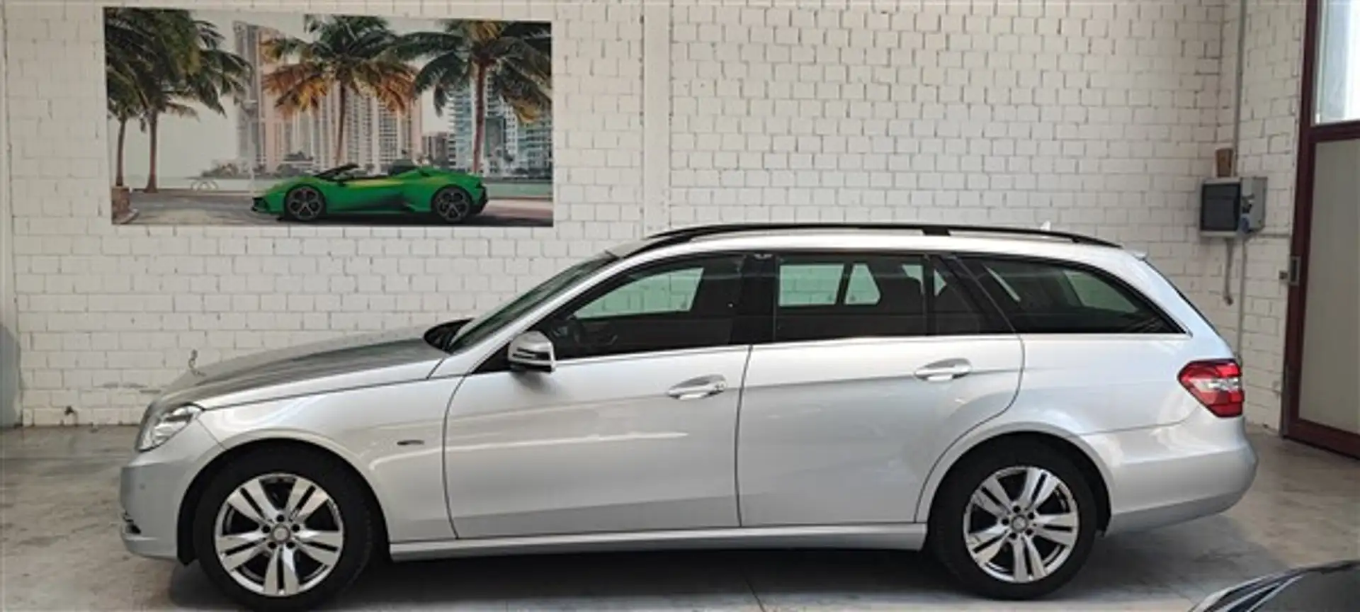 Mercedes-Benz E 220 CDI S.W. Executive !!! KM 327.800 !!! Argento - 2