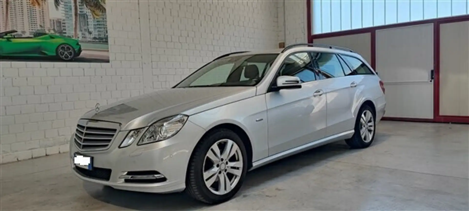 Mercedes-Benz E 220 CDI S.W. Executive !!! KM 327.800 !!! Argento - 1