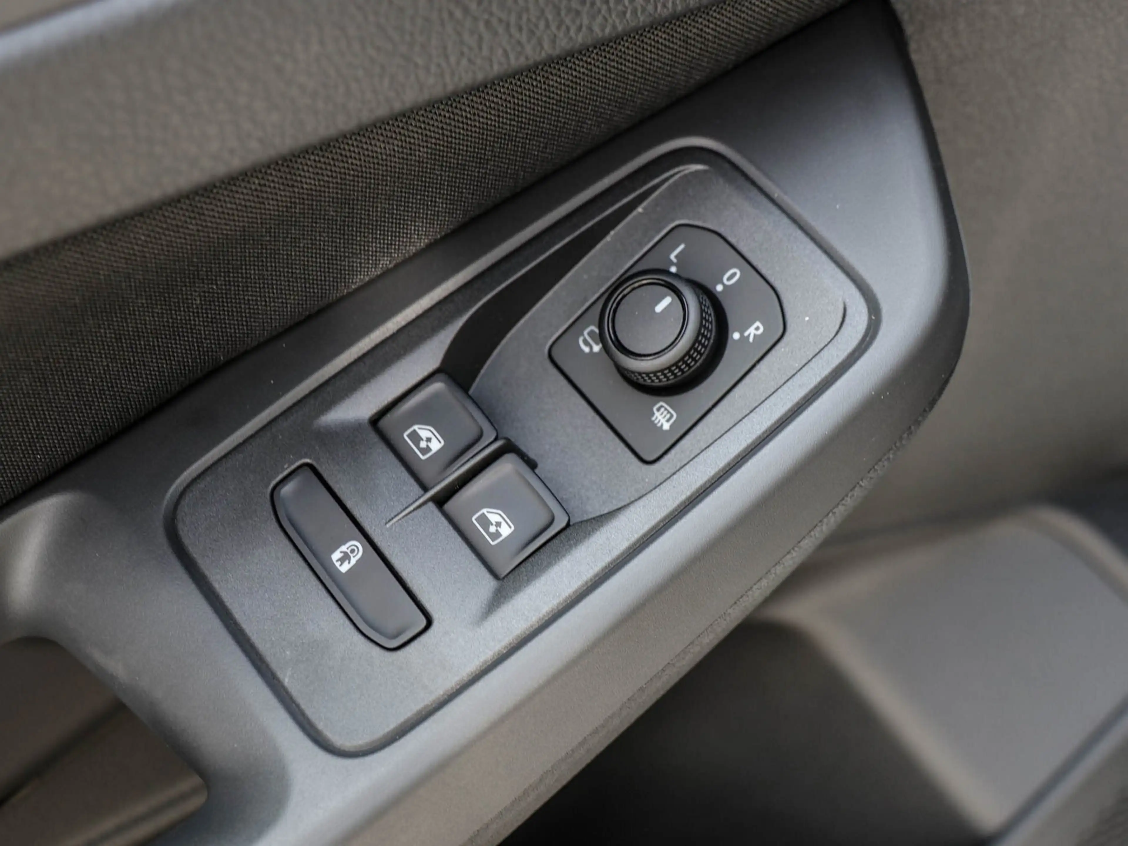 Ford Grand Tourneo Connect Titanium Vorrüstung Rollstuhlausbau — photo 14