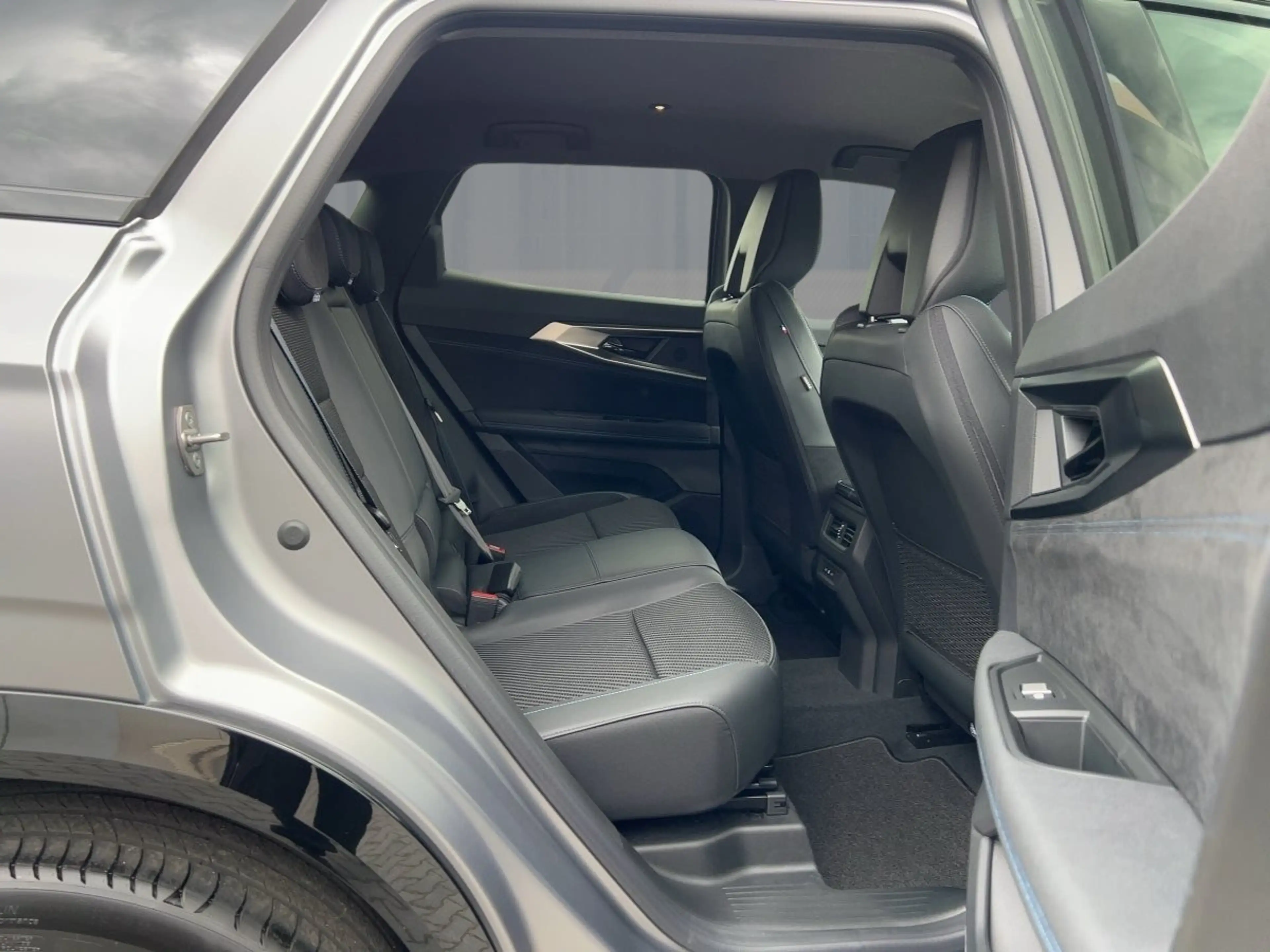 Renault Austral ICONIC ESPRIT ALPINE E-TECH HYBRID 200 MatrixLED/HarmannKardon — photo 9