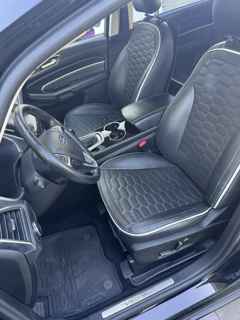 Ford S-Max Vignale 7 Sitze/Leder/AHK/LED/Kamera Schwarz - 2