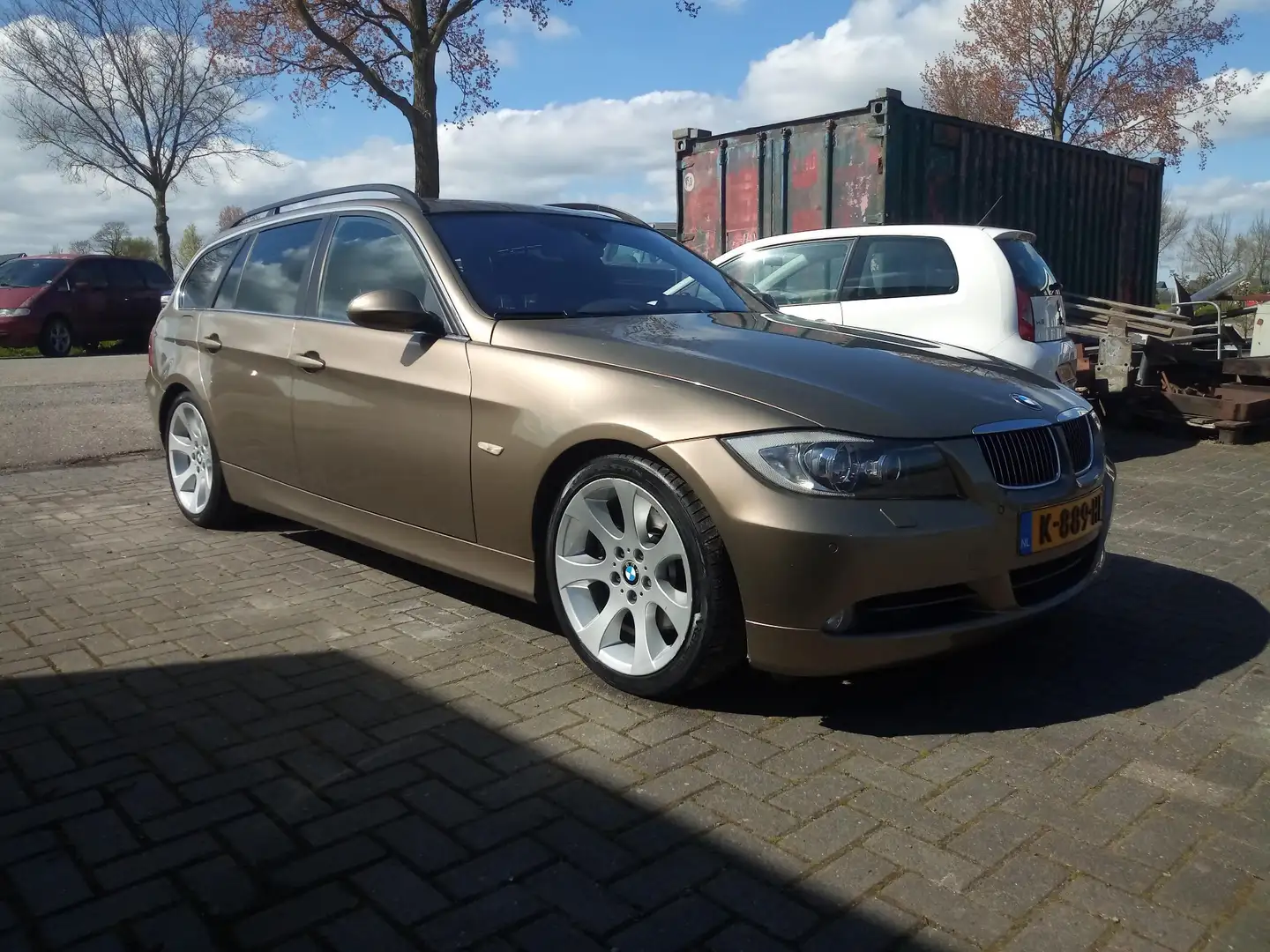 BMW 330 330i brončana - 1