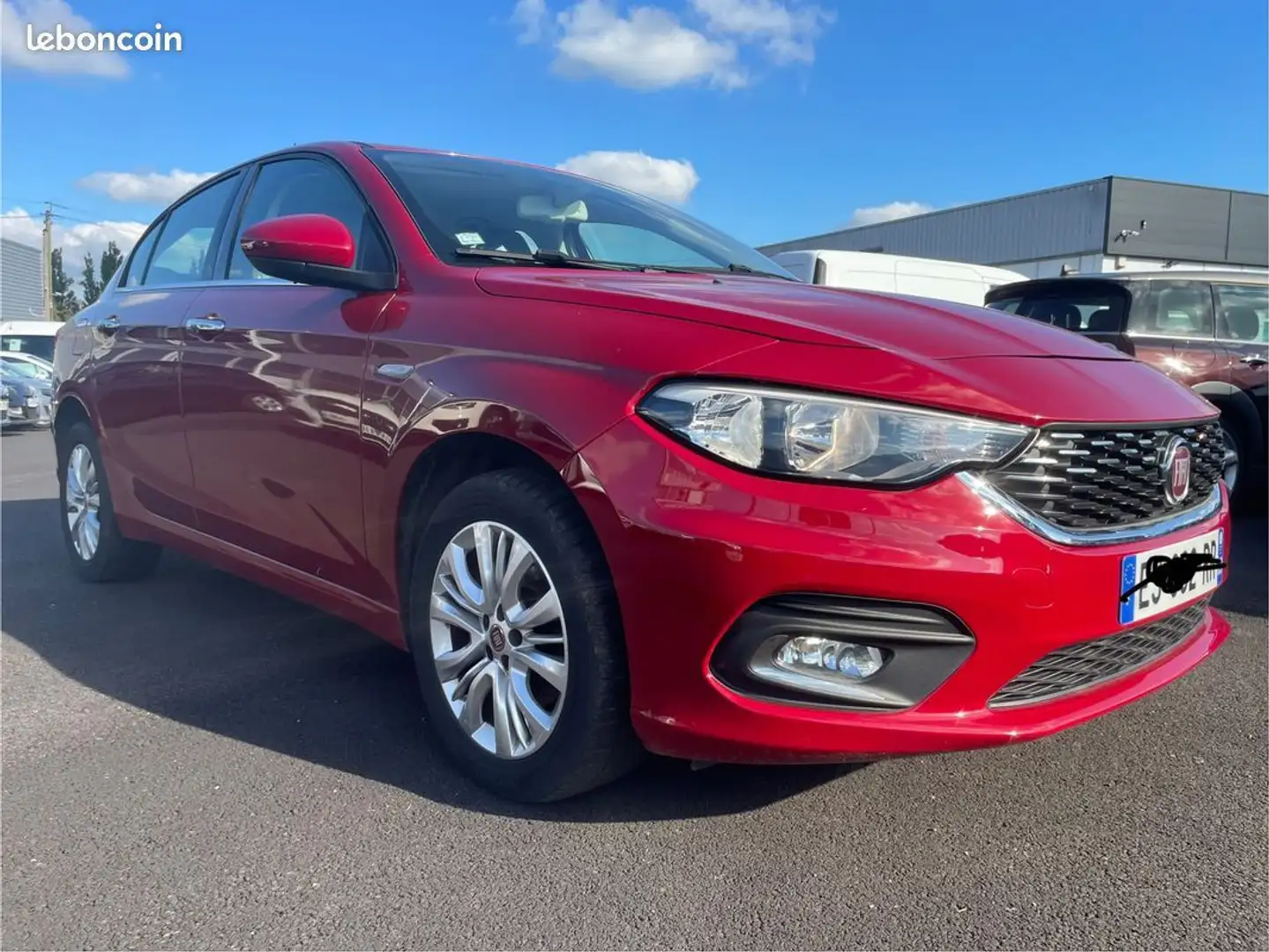 Fiat Tipo 1.4i 95 EASY EURO6 Rojo - 2