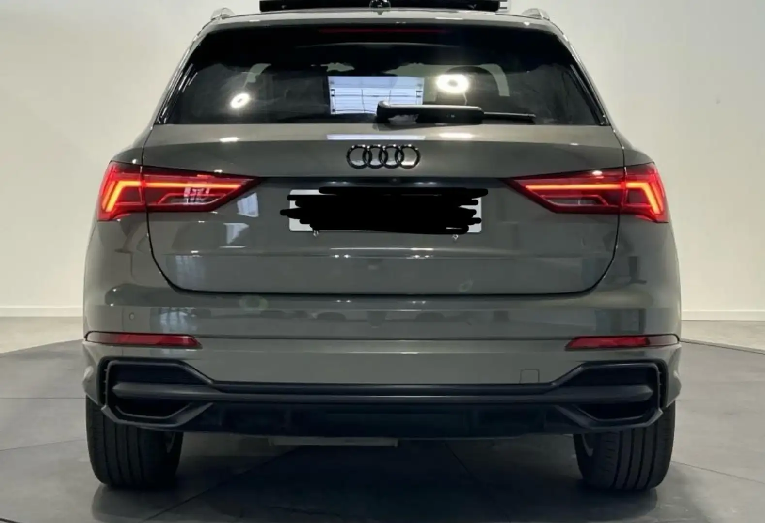 Audi Q3 35 TDI 150 ch S tronic 7 line - 2