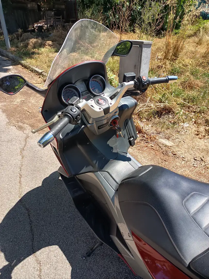 Gilera GP 800 - 2