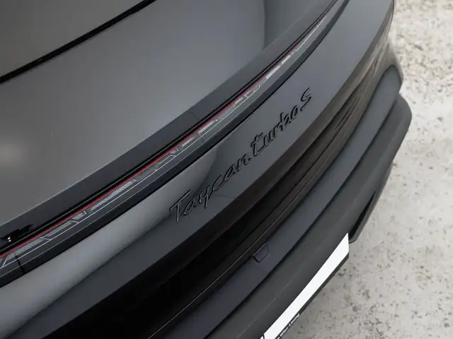 Porsche Taycan Turbo S Sport Turismo Ansicht 49