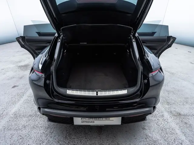 Porsche Taycan Turbo S Sport Turismo Ansicht 19