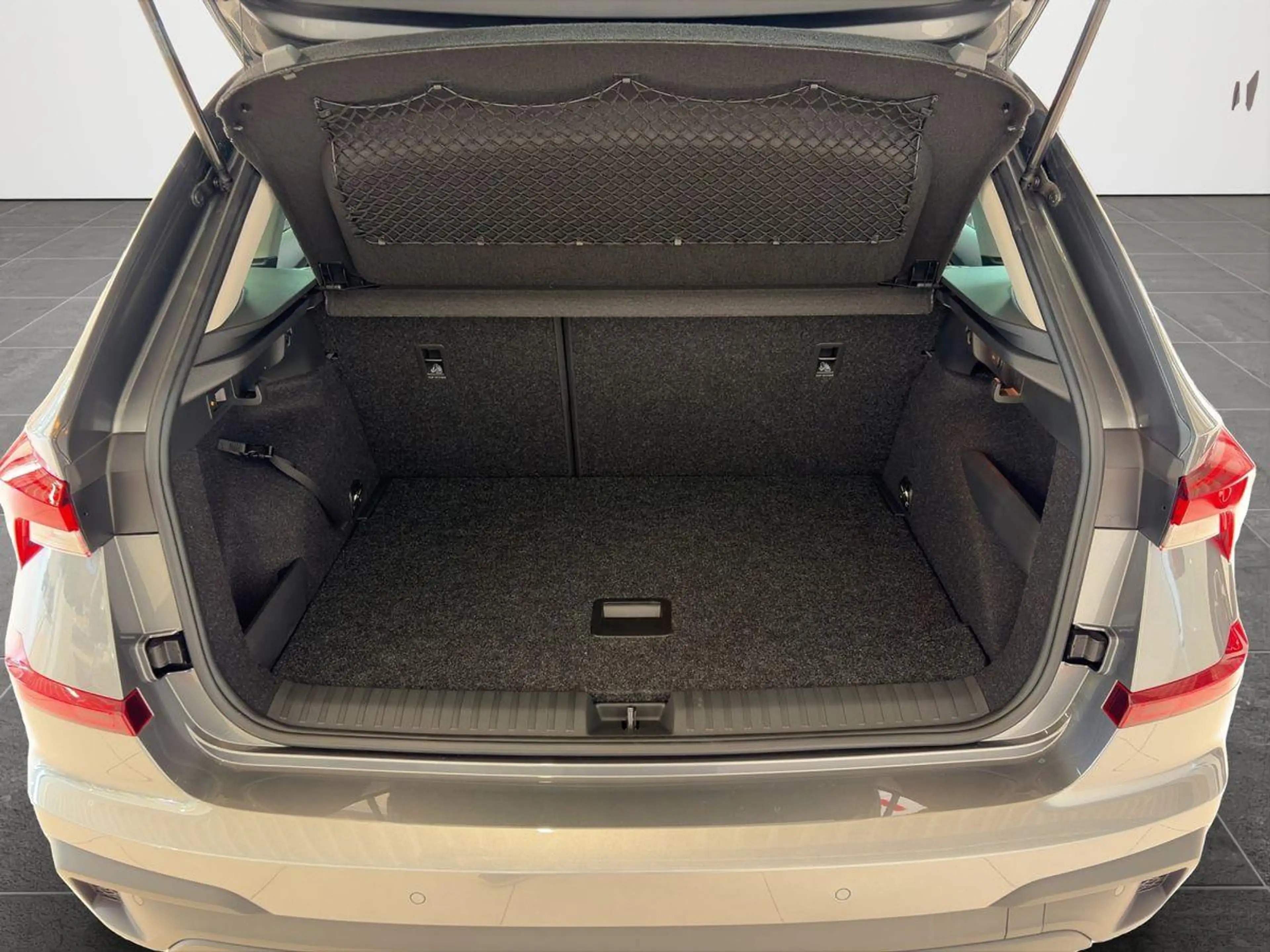 Skoda Kamiq Balance 1,0 TSI 7-Gang DSG AHK NAVI — photo 9