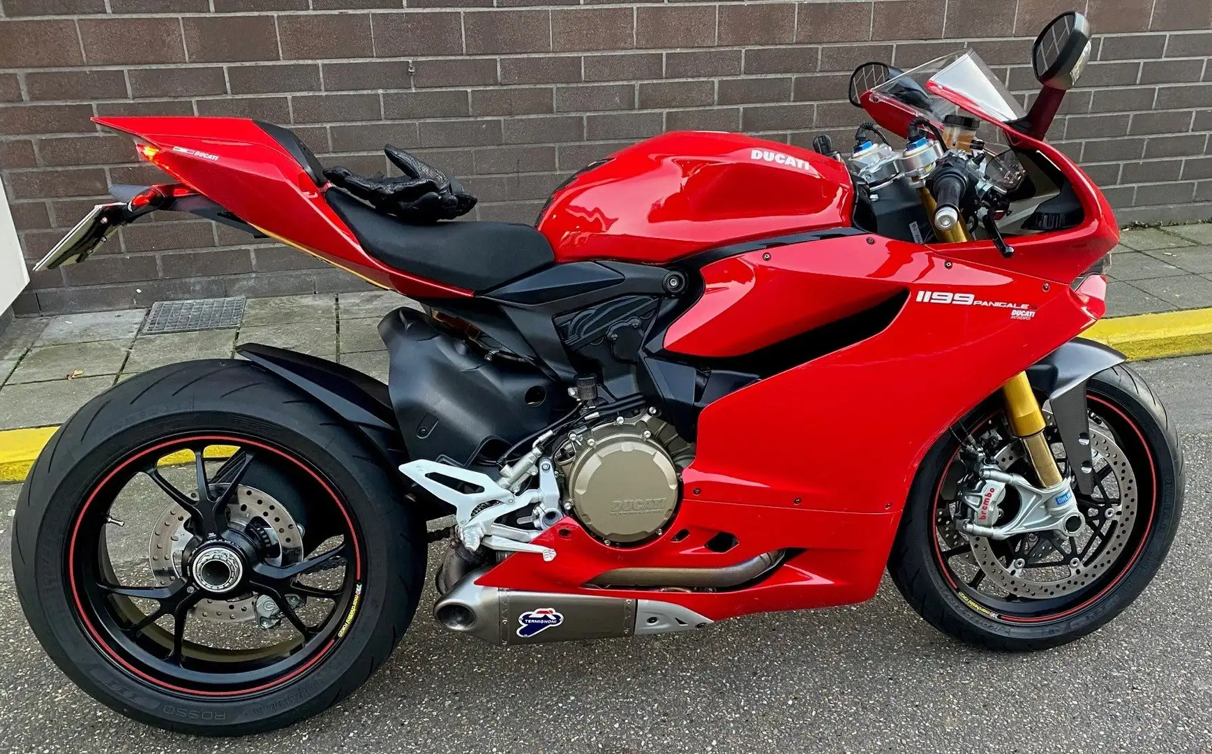 Ducati Panigale V2 1199S Roşu - 1