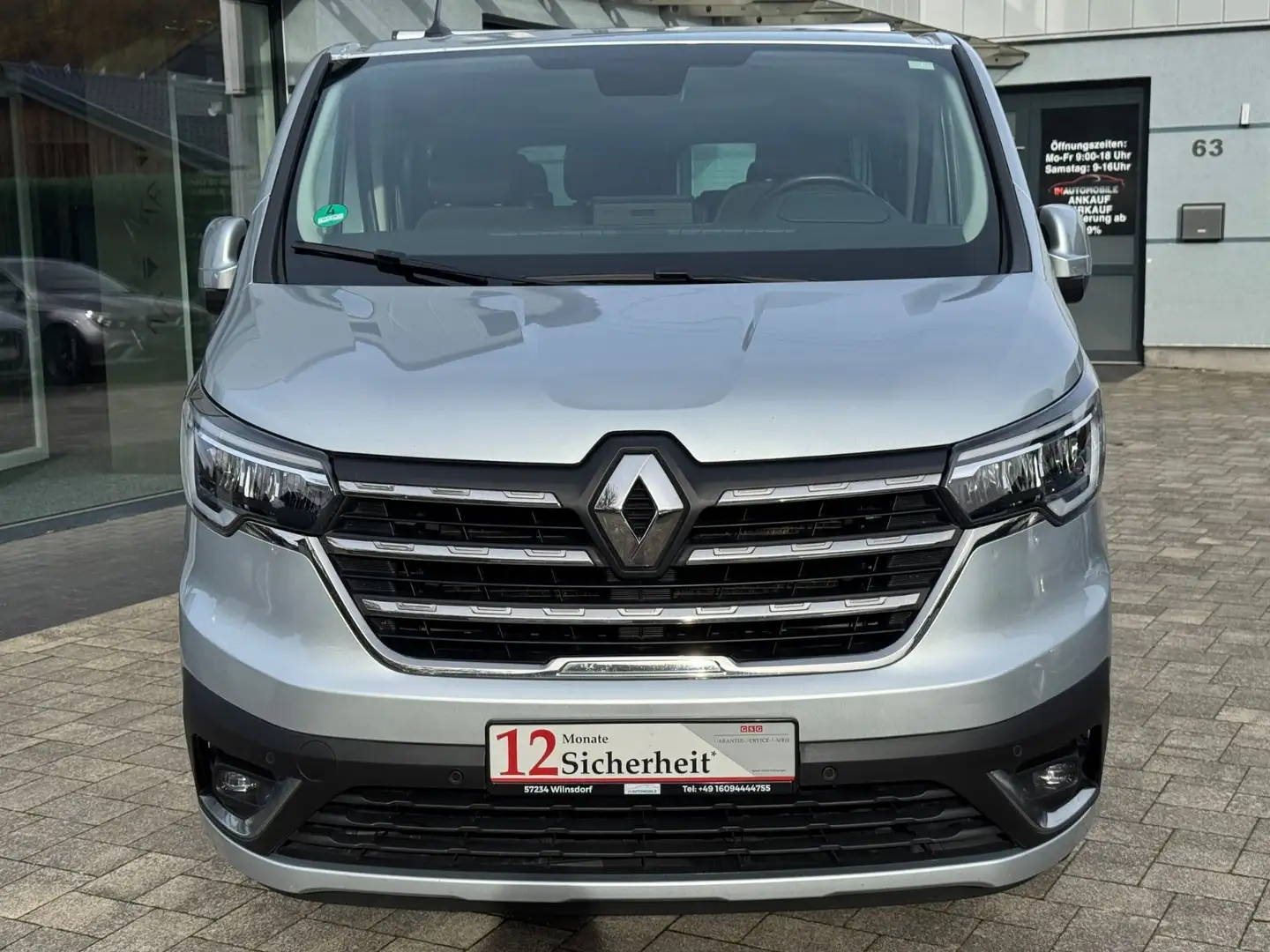 Renault Trafic Combi 2.0 9-Sitzer L2H1*LED*AHK*R-Kamera Grau - 2