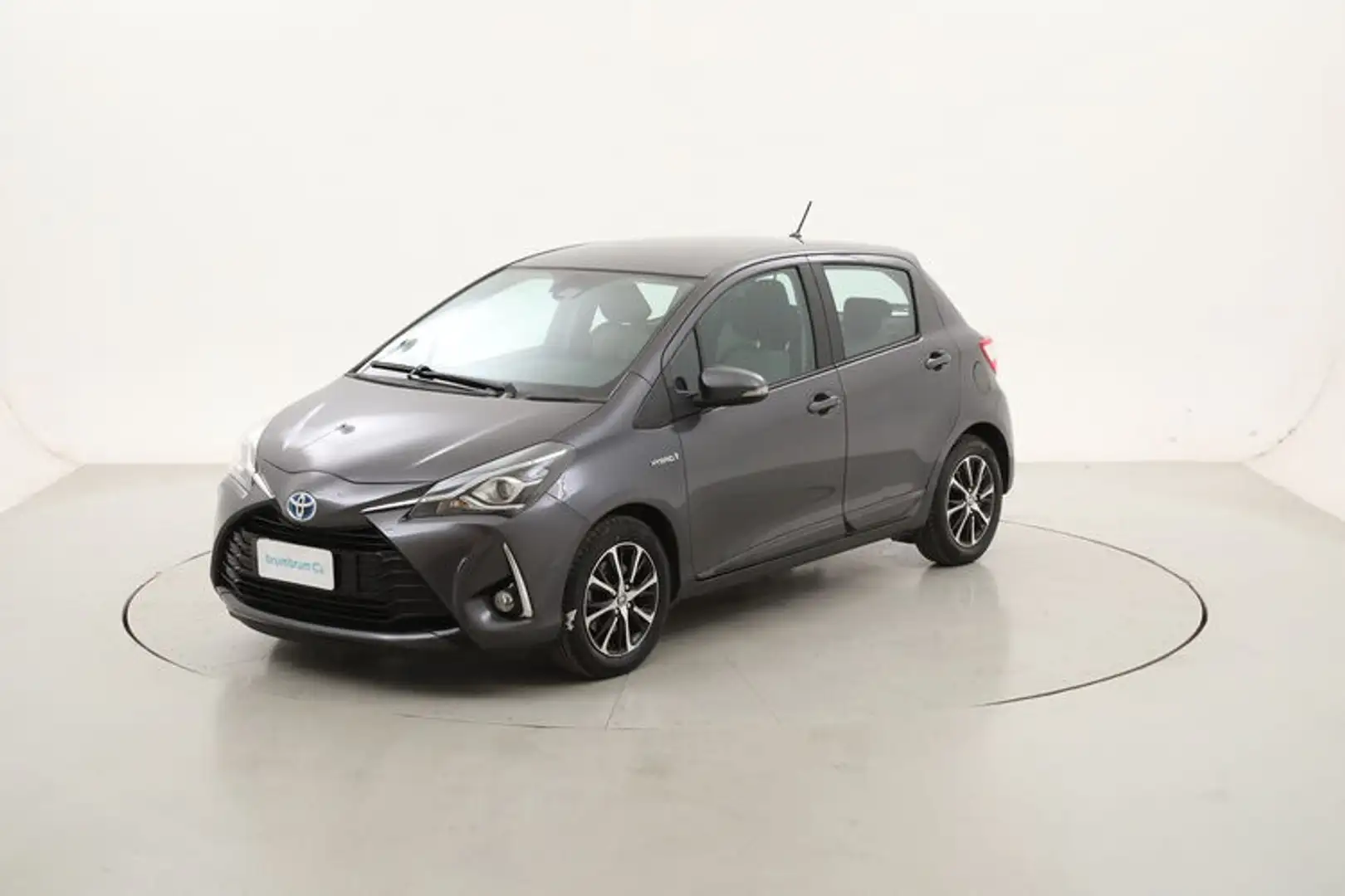 Toyota Yaris Hybrid Active 1.5 Full Hybrid 101CV Grigio - 1