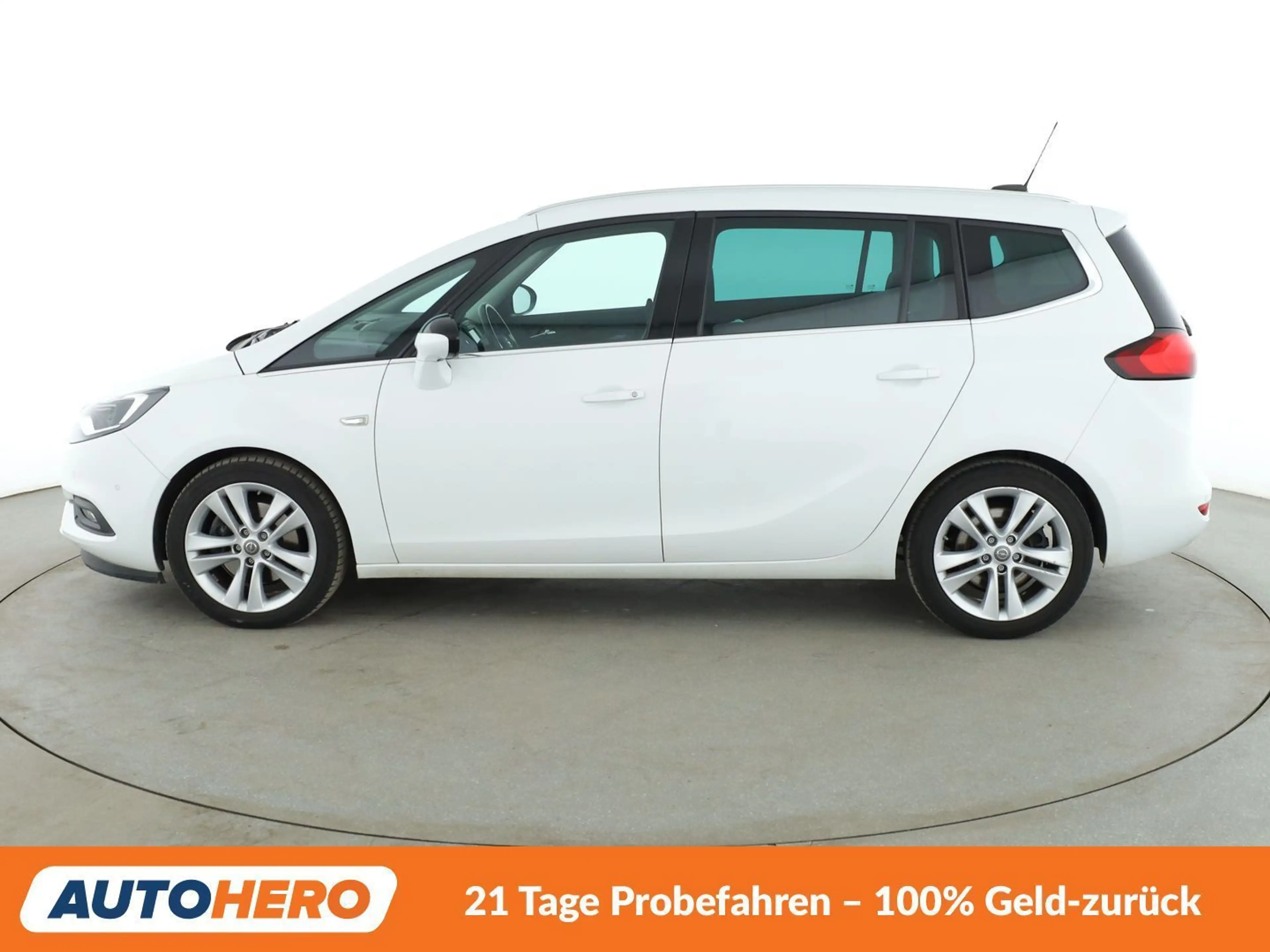 Opel Zafira Tourer 2.0 CDTI Innovation Aut*NAVI*LED*ACC*CAM*PDC*SHZ* — photo 3
