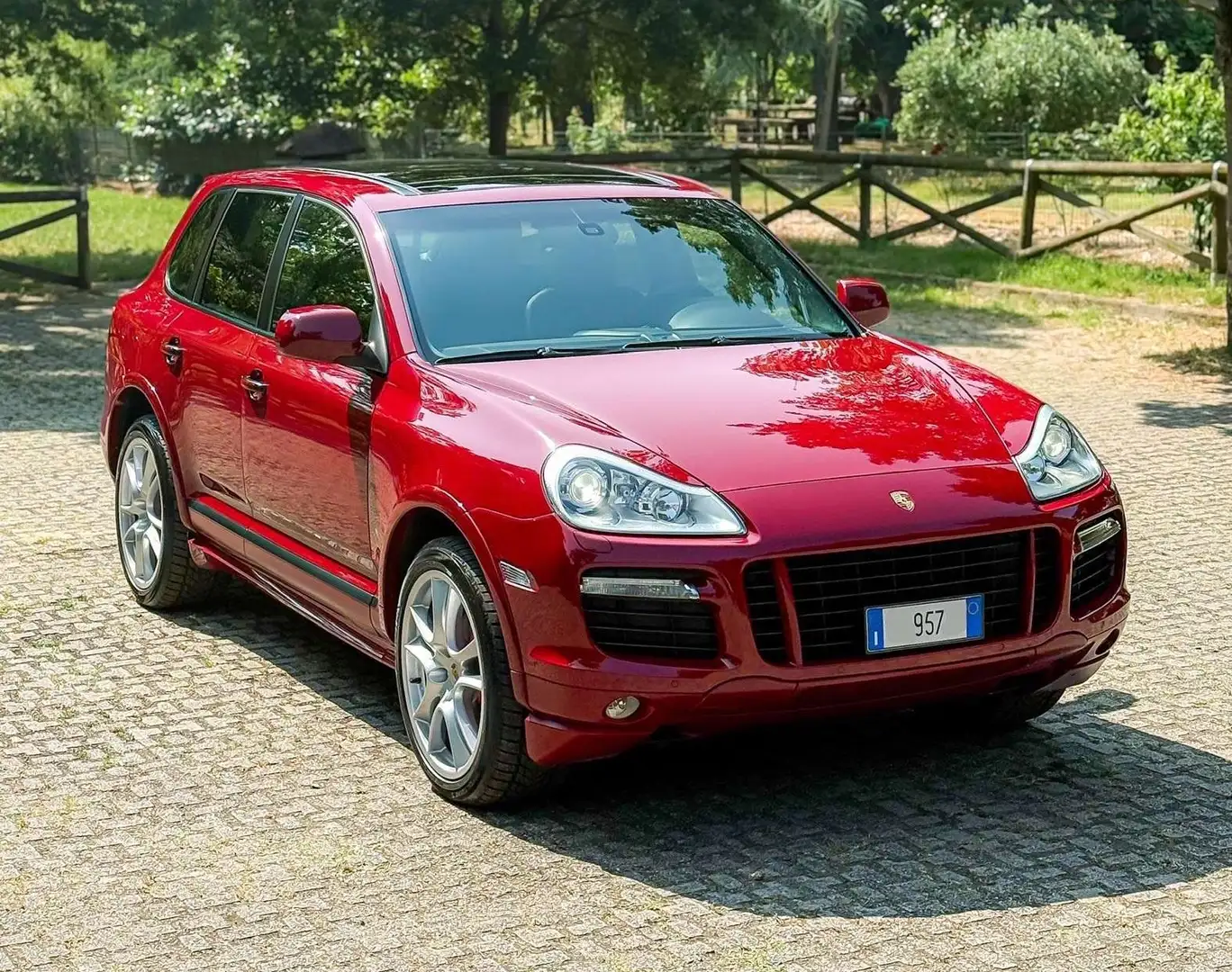 Porsche Cayenne 4.8 GTS *MANUALE* - 1