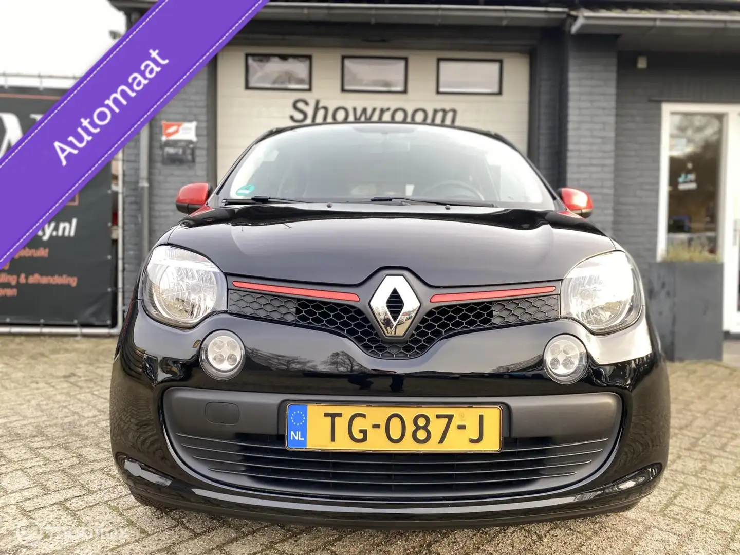Renault Twingo 1.0 SCe Limited *AUTOMAAT*NAP*CRUISE*AIRCO* Zwart - 2