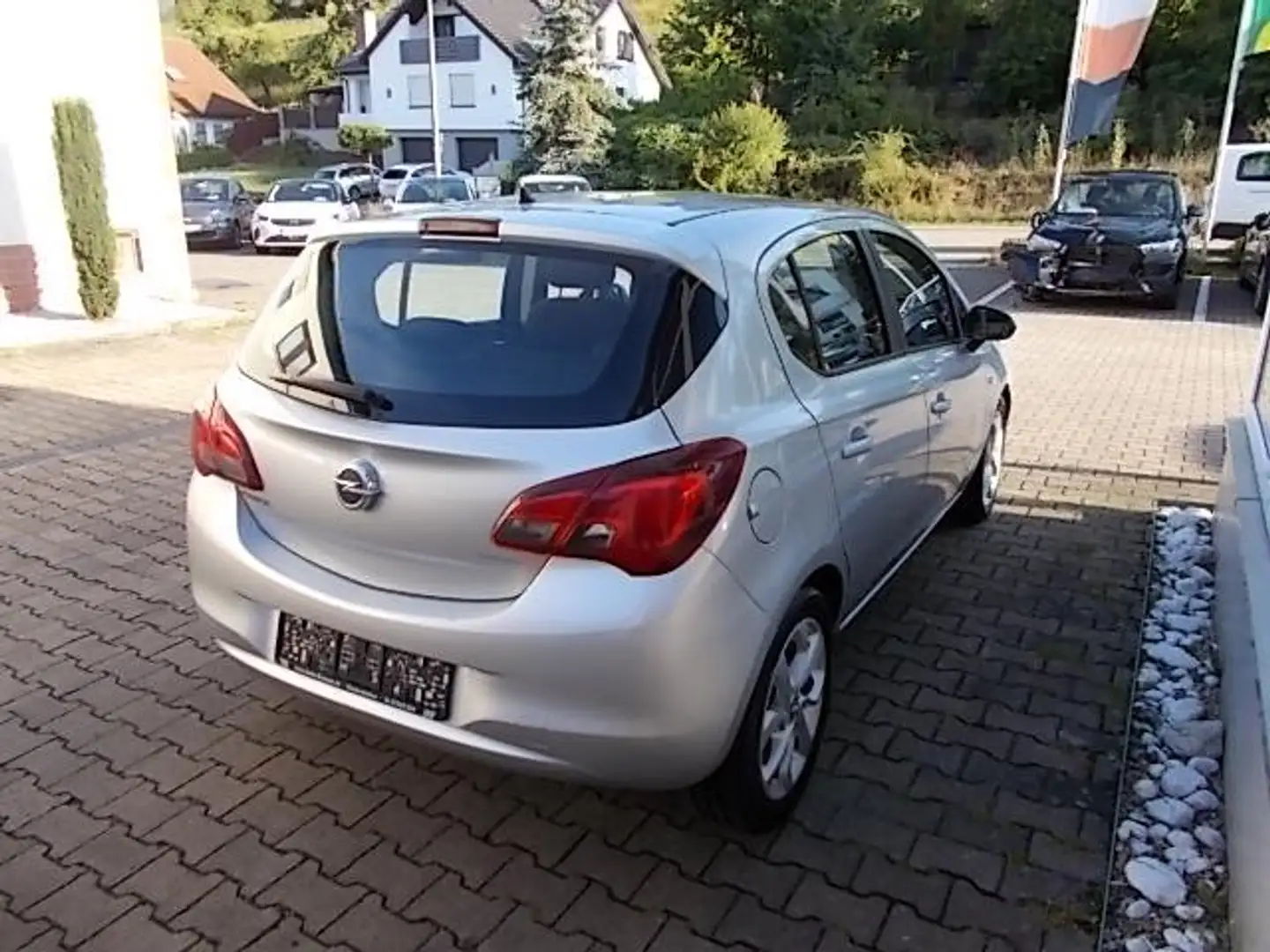 Opel Corsa 1.4 Edition Silber - 2