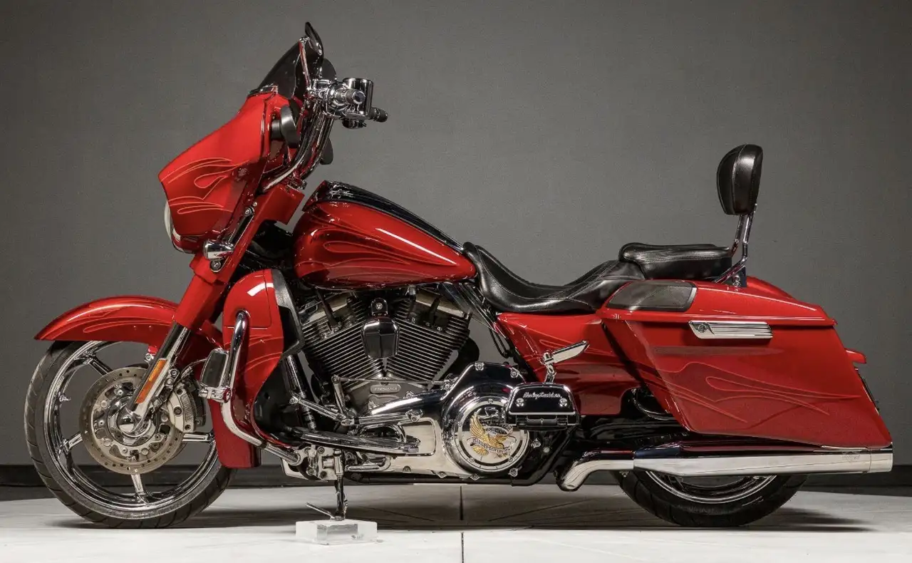 Harley-Davidson Street Glide