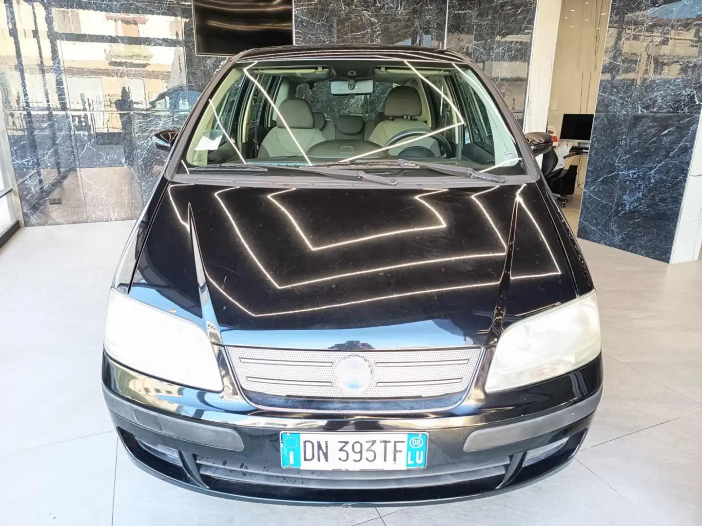 Fiat Idea 1.3 Multijet 16V 70 CV BlackStar Negro - 1