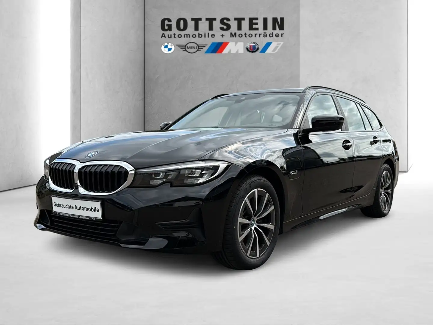 BMW 320 e Touring / M Sportpaket Schwarz - 1