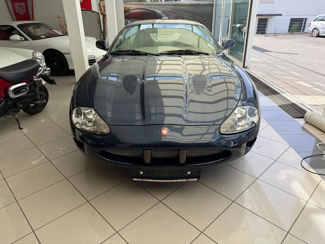 Jaguar XK XKR 1999